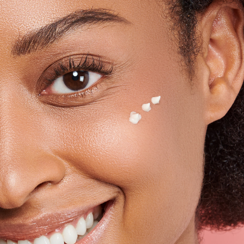It's Becoming™ Concealing Moisturizer   30 g